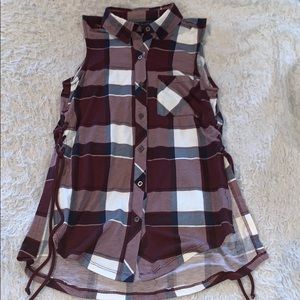 Short sleeve button down plaid shirt